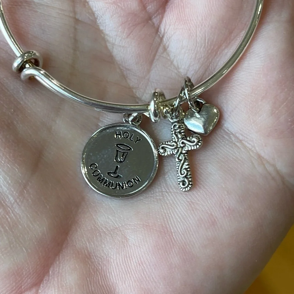 First Communion Bracelet with charms handmade NWOT